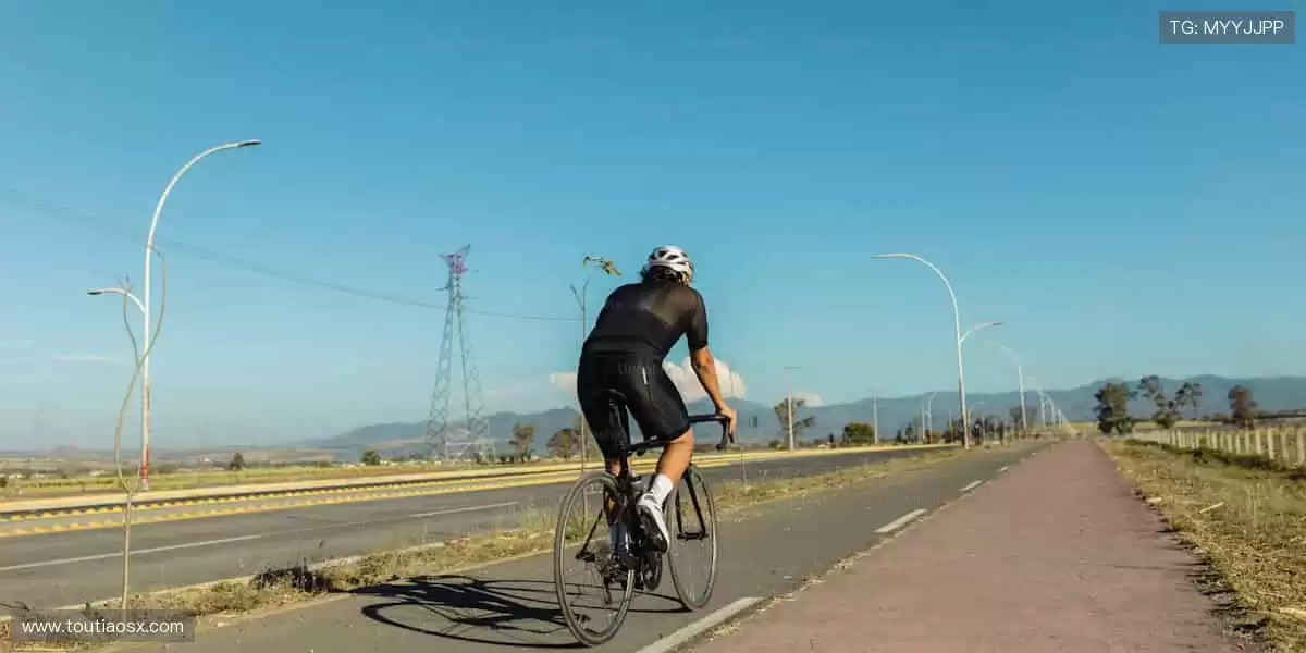 从赛场到屏幕,用热爱连接世界!🌐❤️